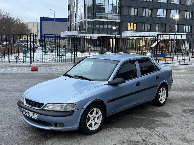 🚗 Opel Vectra 1.8 | 115 л.с. | Екатеринбург ✅ Полностью на ходу ⚙️ Двигатель идеален - без дыма, не...