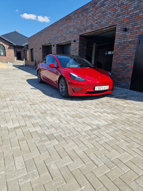 Продам M3 DM LR Куплена новой в Германии, 2021г, в эксплуатации с 22года. Пробег 31, не бита и не кр...