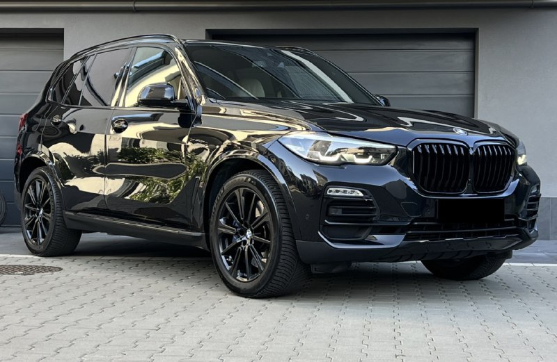 Продам автомобиль. BMW X5 2019 Цена: 2.700.000 ₽ 98 000 км дизель 3.0 (286 л.с.) Торг уместен...