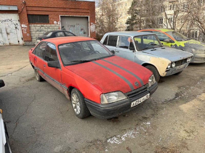 В продаже Опель Кузов на фото Доки все, чистые Задний привод 2 литра мотор 27₽ Екатеринбург...