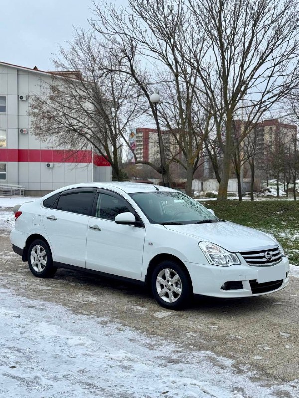 Продаю Nissan Almera G15 2015 года (седан B-класса с просторным салоном и огромным багажником, на б...