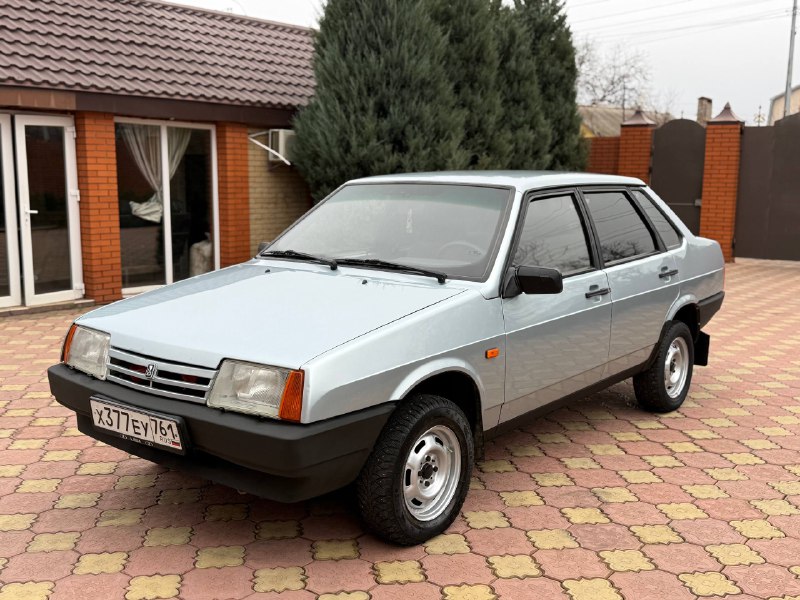 В продаже ВАЗ 21099 1998 года, 1.5 карбюратор 124.000 РОДНОГО ПРОБЕГУ Авто в идеальном состоянии! Б...