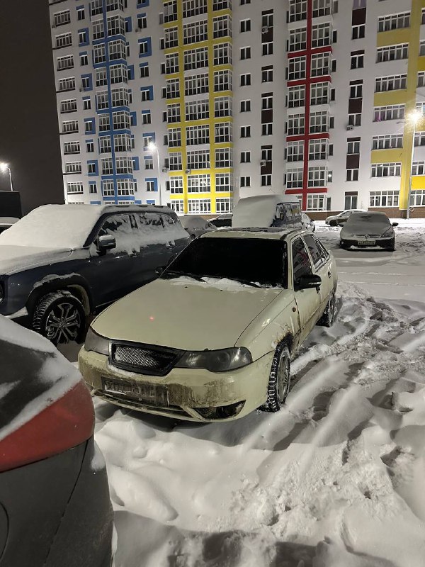 Нексия 12 год комплектация Гур 4 стелящки сидение от старого мерса стоят очень удобные дверные обшив...