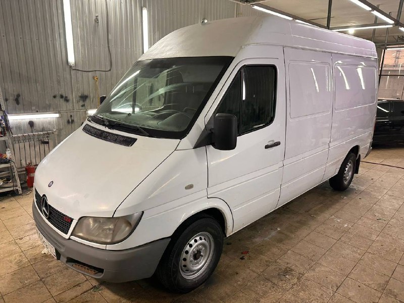 Продам спринтер 2013г 
370пробег 
Технически отличный . 
Цена 800тыс...