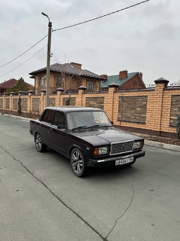 Продам ВАЗ 2107 2009 года, автомобиль на ходу, юридически автомобиль чист (полный пакет документов) ...
