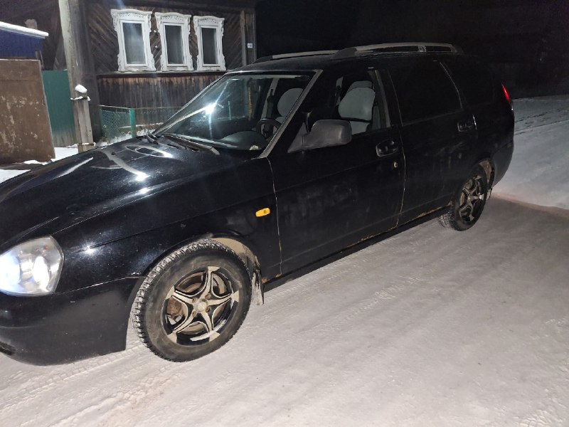 В продаже Лада Приора 2010 год. 2 хозяина Мотор, коробка, подвеска на отлично! Гидрики не стучат! ...