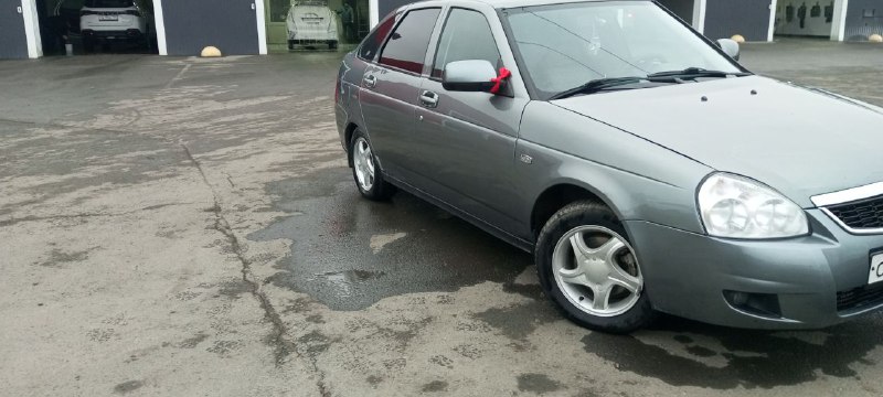 Продам приору 10 года с кондиционером. 1Хозяин.Птс оригинал с момента покупки. Пробег 175 тыс(родной...