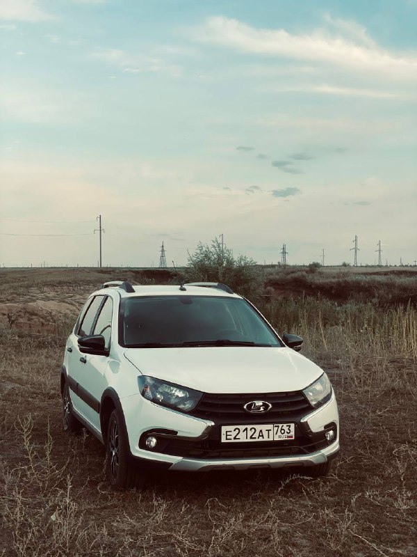 ПРОДАЖА
Гранта кросс luxe + фаркоп+комплект зимник колес
2021 года
Пробег 93000
ТО в срок
Ремонта не...