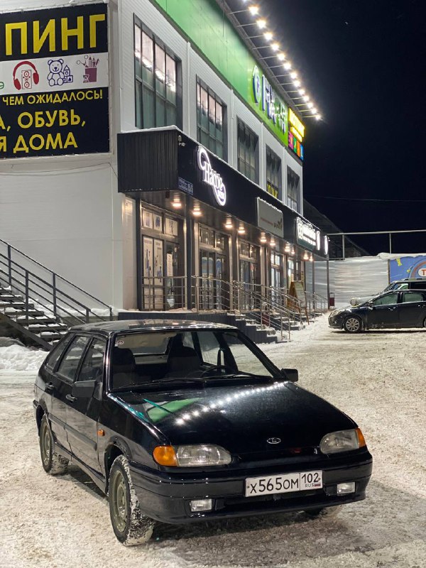 Продам ваз 2114 2010 года 2 владельца СТС,ПТС оригинал, автотека зеленая Дно,пороги хорошие Стакан...