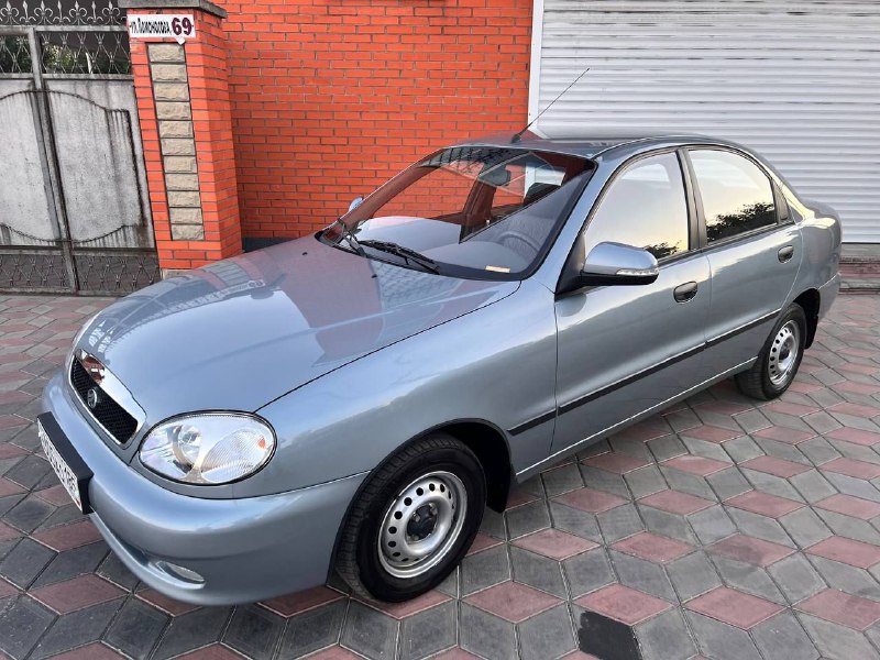 сенс 2014 года куплен в салоне в 2016 в запорожье я владелец. автомобиль в новом состоянии 23 тыс пр...