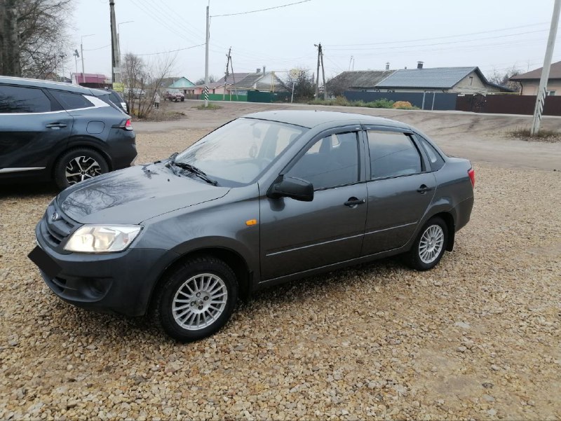 Продам Лада Гранта 2014 год В красивом цвете "Кварц" Не бита, Не крашена, Родной пробег 60 т.км С...