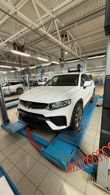 Расширяю жил площадь в Самаре и рассматриваю вариант продажи Tugella 2024 год белая 200 сил flagship...