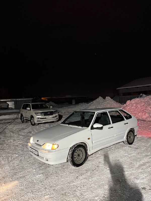 Ваз 2114 2013г По кузову красивая Документы в порядке Двс кпп отлично ( шитая ) Находится Мраково...