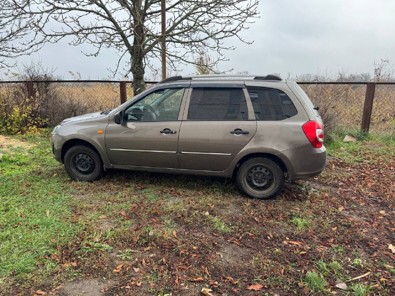 Продам Lada Kalina 2013 год 🚗 1.6,8 клап ✔️родной пробег 118 тыс/км Цена 450 тысяч рублей торг ...