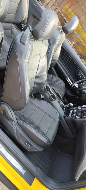 РОСТОВ РнД 🔥 ПРОДАМ
FORD MUSTANG CABRIO
Комплектация - макси фул 👌
Состояние - на отлично 🖖
2015 
2,...