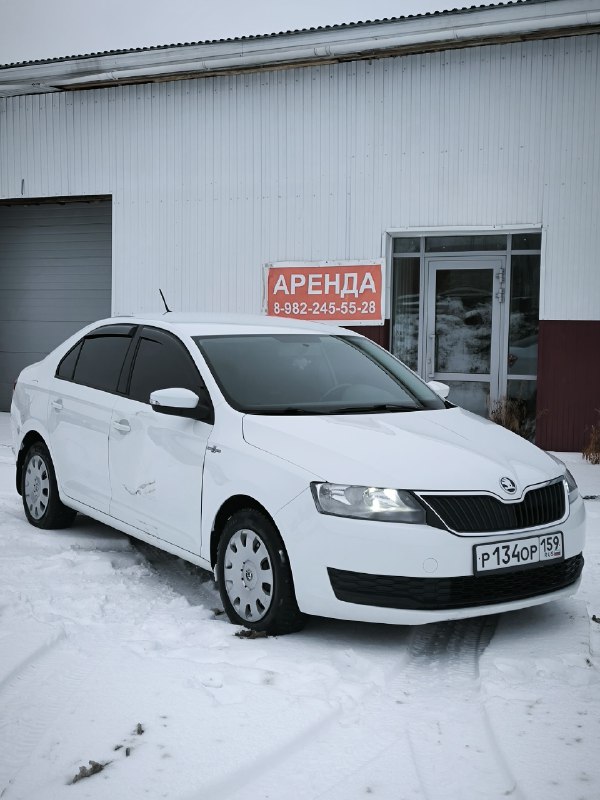 Продам Skoda Rapid 2019 года Комплектация Hockey Active 73 000 км пробега Автомат 6-ступка Двигатель...