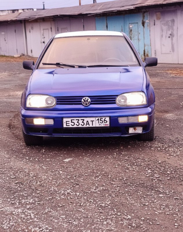 Обменяю Volkswagen golf mk3, 95года, документы кристал,на ходу,мотор 1.6 инжектор, механика,в приори...