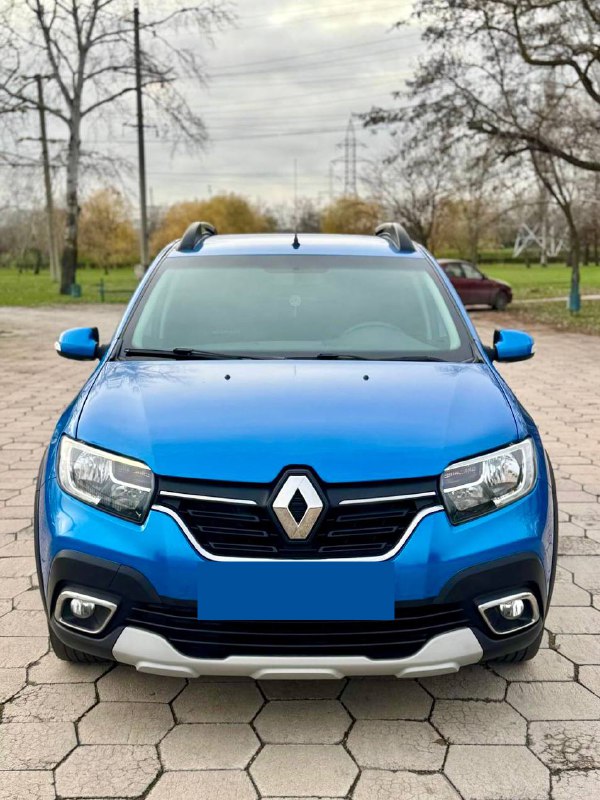 Продам Renault Sandero Stepway рестайлинг 2019 г.в. Пробег всего 79.650 км, двигатель 1.6 8V Renaul...