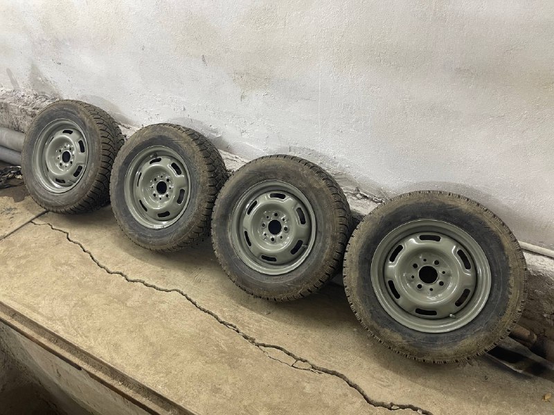 Продам зима 7000...