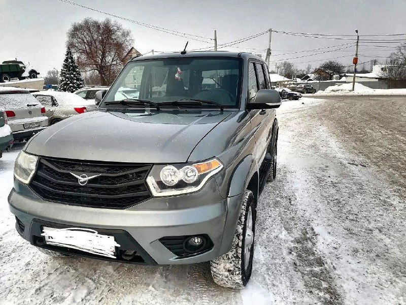 Продается УАЗ Patriot 2.7 MT Год: 2016 Пробег: 178 000 км На отличном ходу. ДВС резвый, работает р...