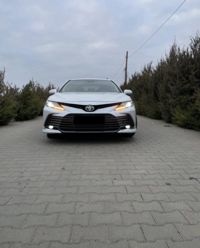 Всем привет друзья! Срочно продаю Toyota Camry 2021 года. Уместен небольшой торг. Цена: 1.650.000 ₽...