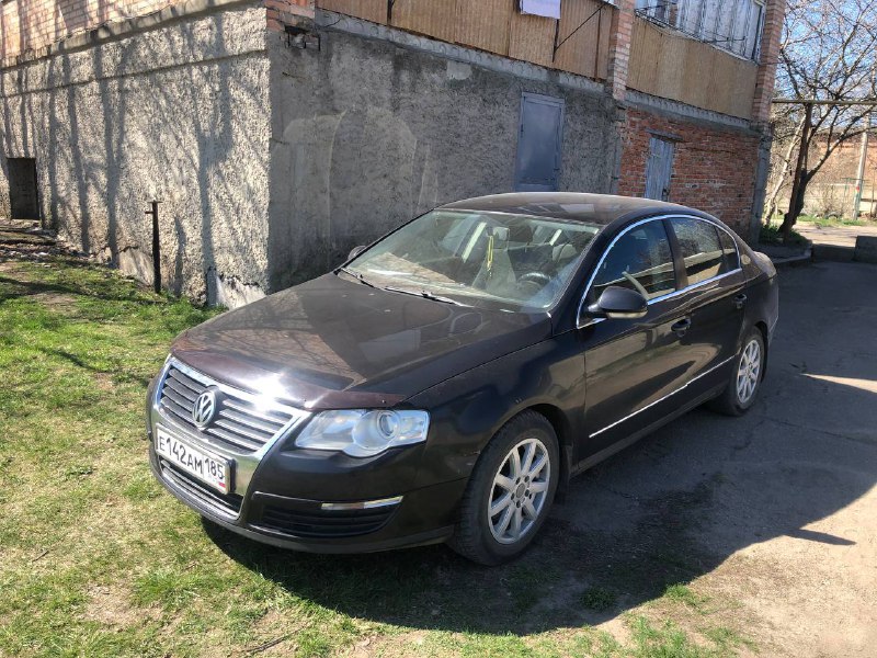Продам Фольксваген пассат б6,1,9 дизель 2007 года выпуска, коробка механика 5-ти ступка,пробег 200ты...
