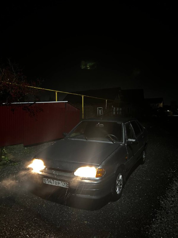 ваз 2115 2007 год,как дежурка бомба💥 мотор 1.6 калина рвет все и вся кпп все передачи без хрустов и ...