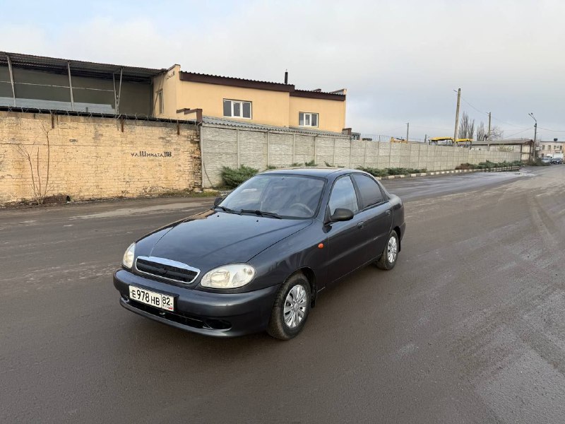 Продам део Ланос в отличном состоянии, год 2008 мотор 1.5 8 клоп. Хорошая зимняя резина, обслужен, в...