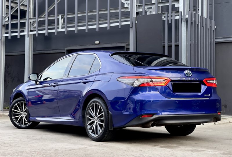 Toyota Camry 2021 г. VIII поколение (XV70 рестайлинг) Год выпуска: 2021 Поколение: VIII (XV70 FL) К...