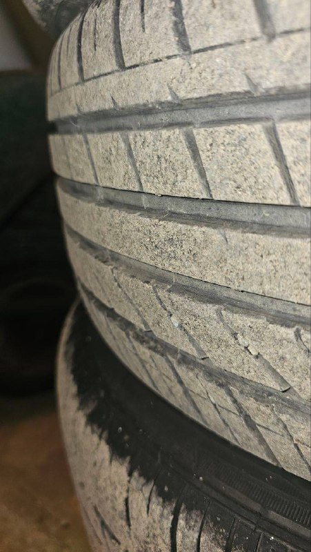 Продам диски воссан р16, с резиной Бордюрки по мелочи, диски целые! 55к торг...