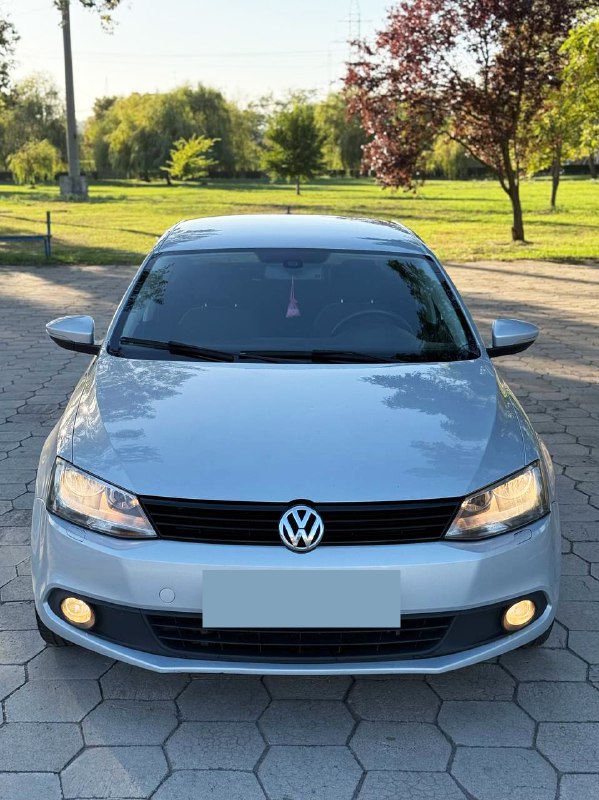 Продается Volkswagen Jetta 2013 года, 1.4 TSI (122 л.с.), АКПП (7-ступ.), пробег 216 300 км (оригина...