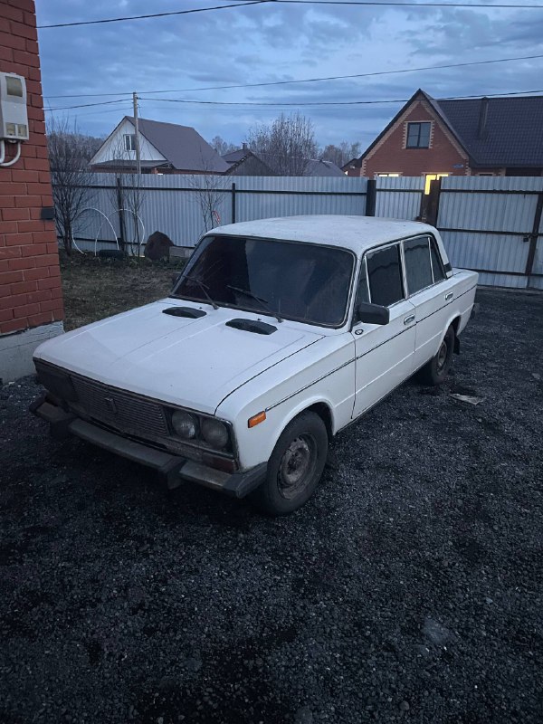 В продаже ваз 2106
От деда, 2 хозяина, на учете, доки все, чистые.
ПТС СТС ДКП
Мотор без стуков, не ...