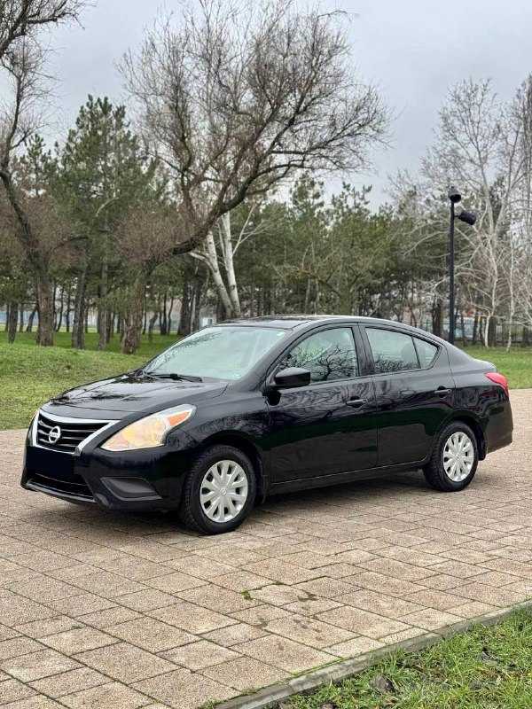 Продам Nissan Versa 2016 года, состоянии новой машины, один владелец, авто не пригнанный!! Пробег 12...
