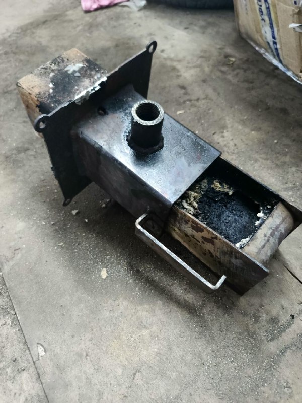 Продам масляную горелку для печки...