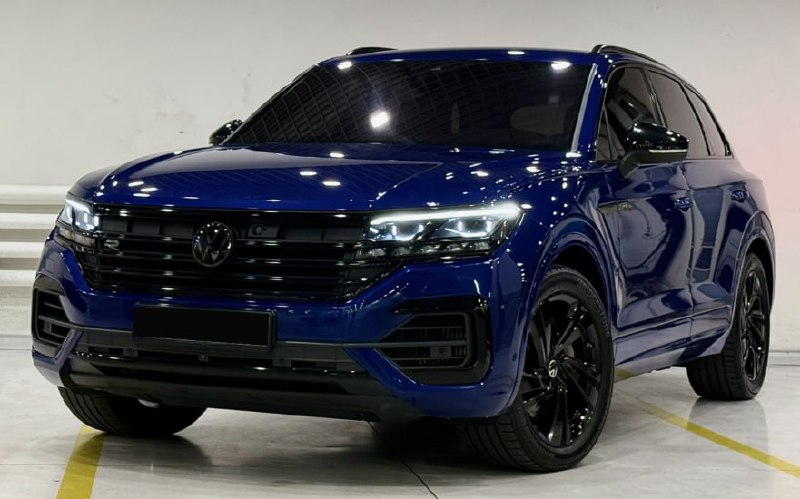ПРОДАЮ 🚗 Volkswagen Touareg 2022 года 🔧 Двигатель: 3.0 V6 бензин 🛠 Привод полный ⚙️ Коробка: 8-...