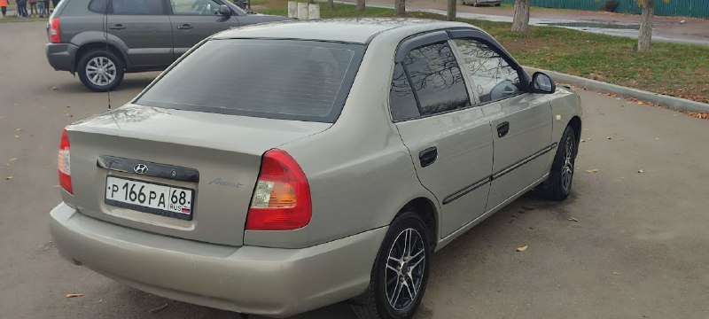 В продаже машина на каждый день экономичная Все работает в штатном режиме Hyundai Accent на автомат...