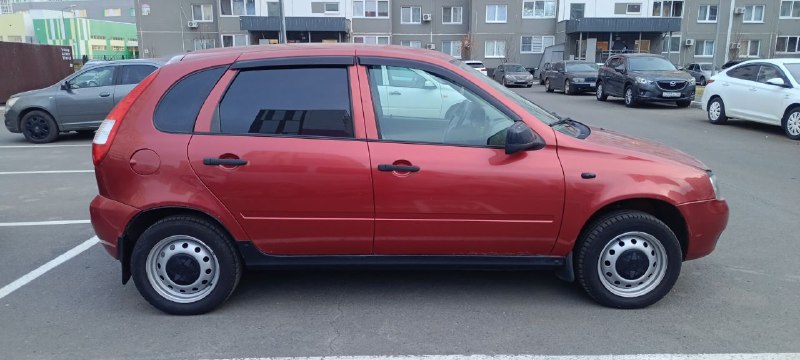 Продается 2010г. . По технической части все в порядке. Надежный восмиклоп, коробка листает, 2ЭСП, эл...