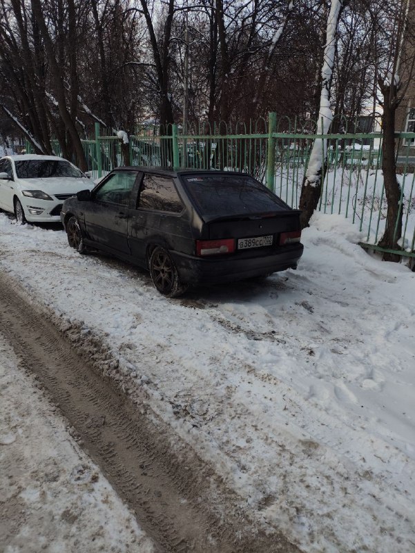 Ваз 2113 2006 года Трасса Стингер, прошивка, виброизоляция крыша двери дно, подсветка ног, эва ковры...