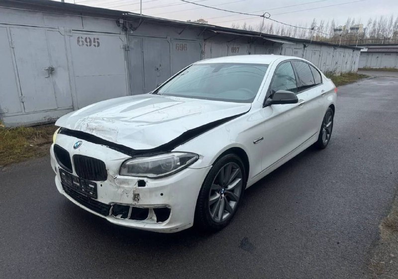 BMW 5 серии в кузове f10
2016 
114.000 пробег
3,0.,258л.с акпп
дизель
1 владелец 
2 оригинальных клю...