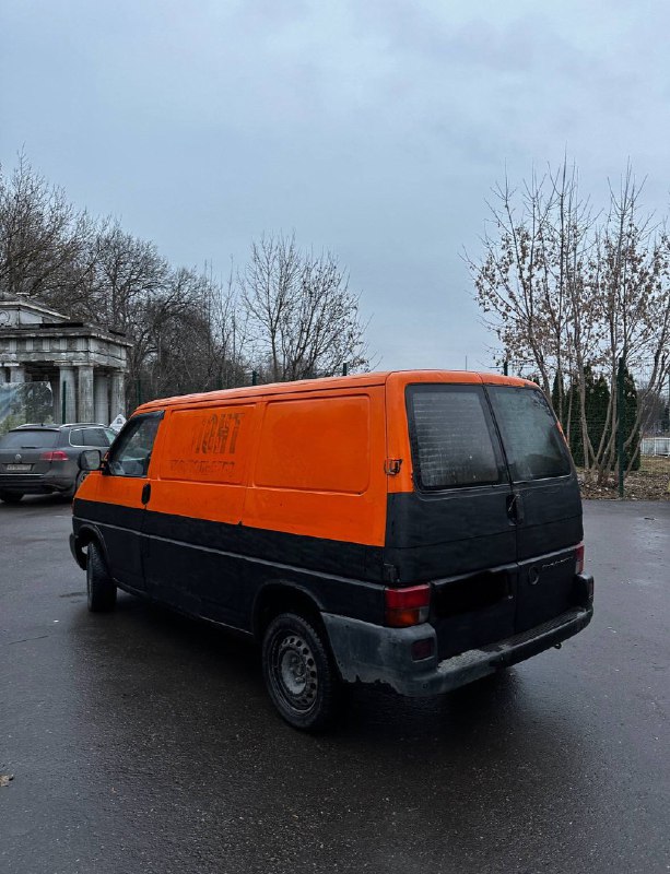 В продаже Volkswagen TRANSPORTER, 1997 2.5/ механика БЕНЗИН 2 владельца , пробег 350.000, новая кор...