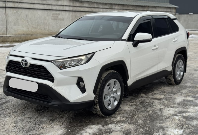 Toyota RAV4 2019 5 поколение, Пробег 137 000 км Бензин 2 л Без подкрасов, не битый, пробег родной ...