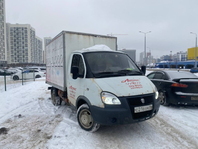 Продам Газель 2004 года В хорошем состоянии для своих лет Мотор 406 Карб работает нормально недавно...