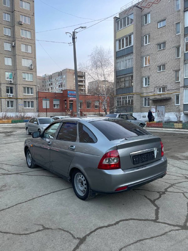 2010г Кондёр, ЭУР, центральный замок, электро-регулировка зеркал, передние ЭСП Ходовка хорошая, сало...