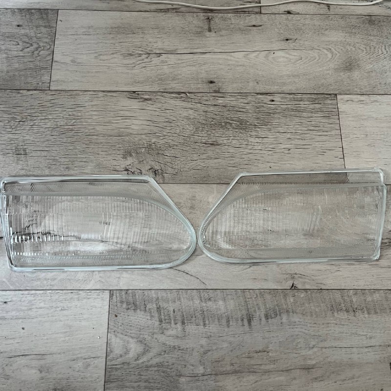 Стекла фар 2113-2115 (новые) 400₽...