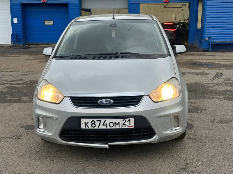 Продам Ford c-max Год выпуска : 2008 Пробег : 365687 км Владельцев : 5 человек Документы : ПТС ,...