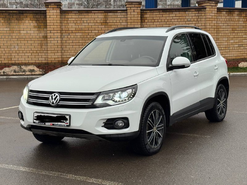 Tiguan 2014 год 2 хоза 198 по табло 2.0 170 сил Крыша и проемы свои Хорошая комплектация Оценка 1.0...