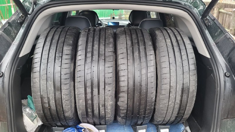 Коллеги, есть комплект родных колёс невостребованый на продажу, без коцанок на родной резине, пробег...