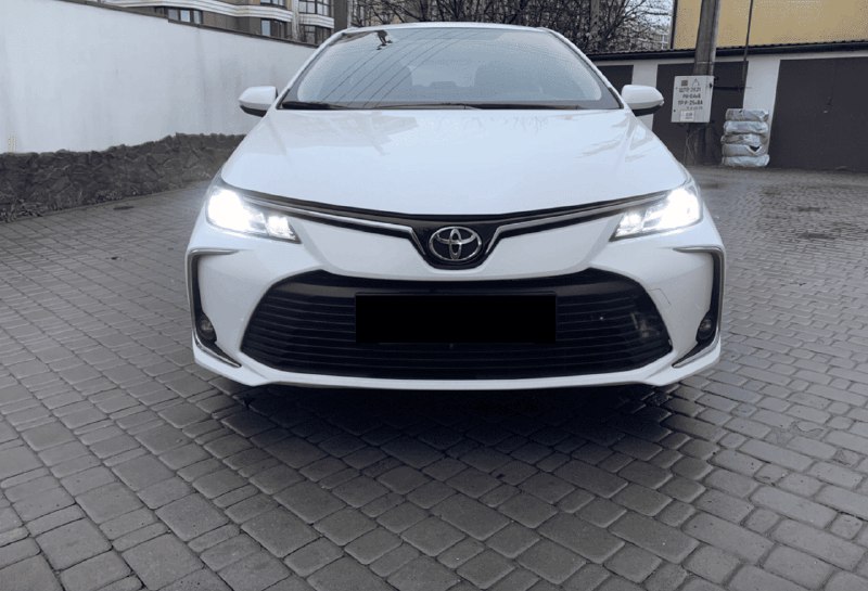 Добрый день! Продам Toyota Corolla 2021 года. Небольшой торг уместен. Цена: 950.000 ₽ , бензин ...