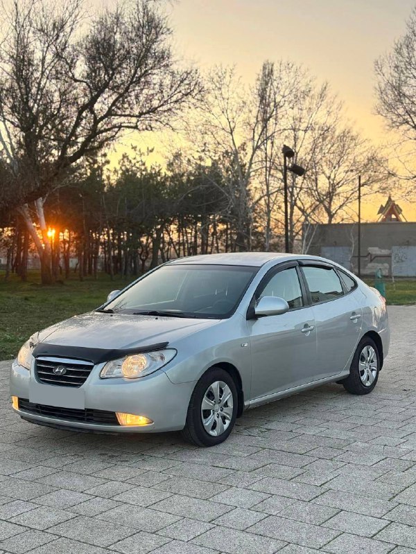 Продам Hyundai Elantra 2008 года выпуска, местный не пригнанный автомобиль, уже на 180м учете, влад...