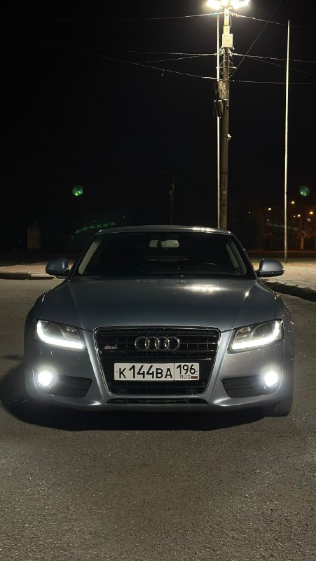 Продам/обменяю на BMW E53рест 3.0 бензин. Audi A5 3.2 265л.с 2008г, передний привод. Комплектация S ...